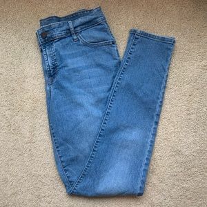 GUC Old Navy Super Skinny Jeans